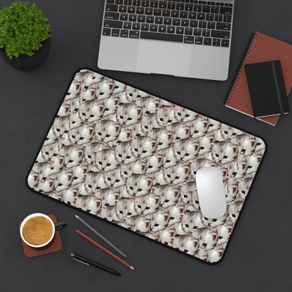 TRASH WANG Desk Mat