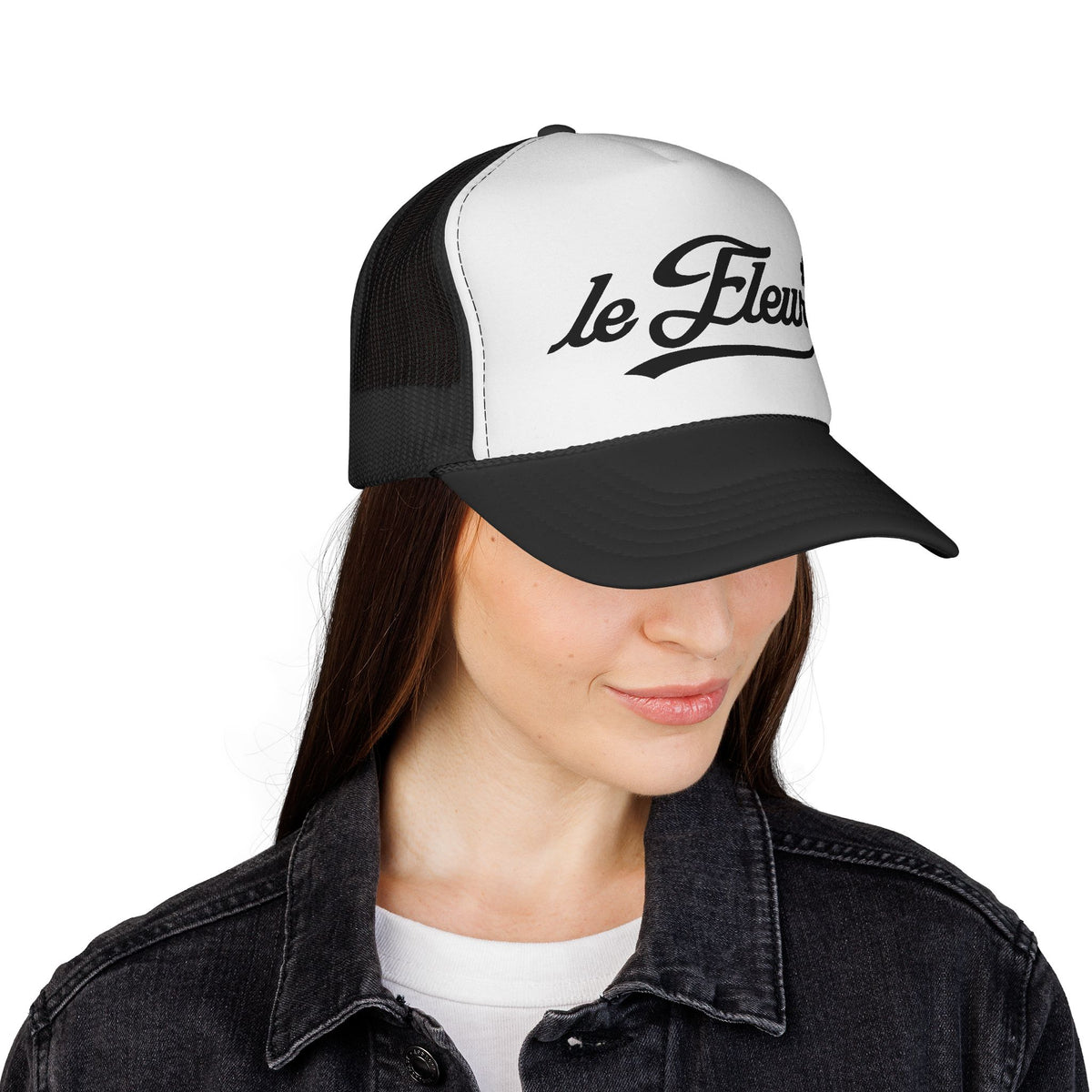 FLEUR Trucker Cap