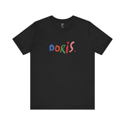 Doris. Tee
